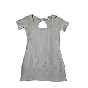 Discreet Size XS Gray Shirt